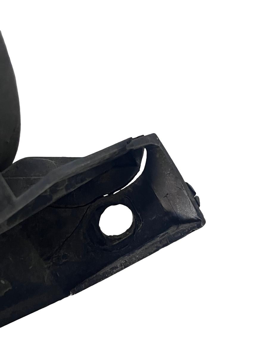 Far stanga fata OPEL CORSA C Facelift F08, F68, X01 2000 - 2009 13195923 ( Fisura la prinderea de jos ) – foto 2