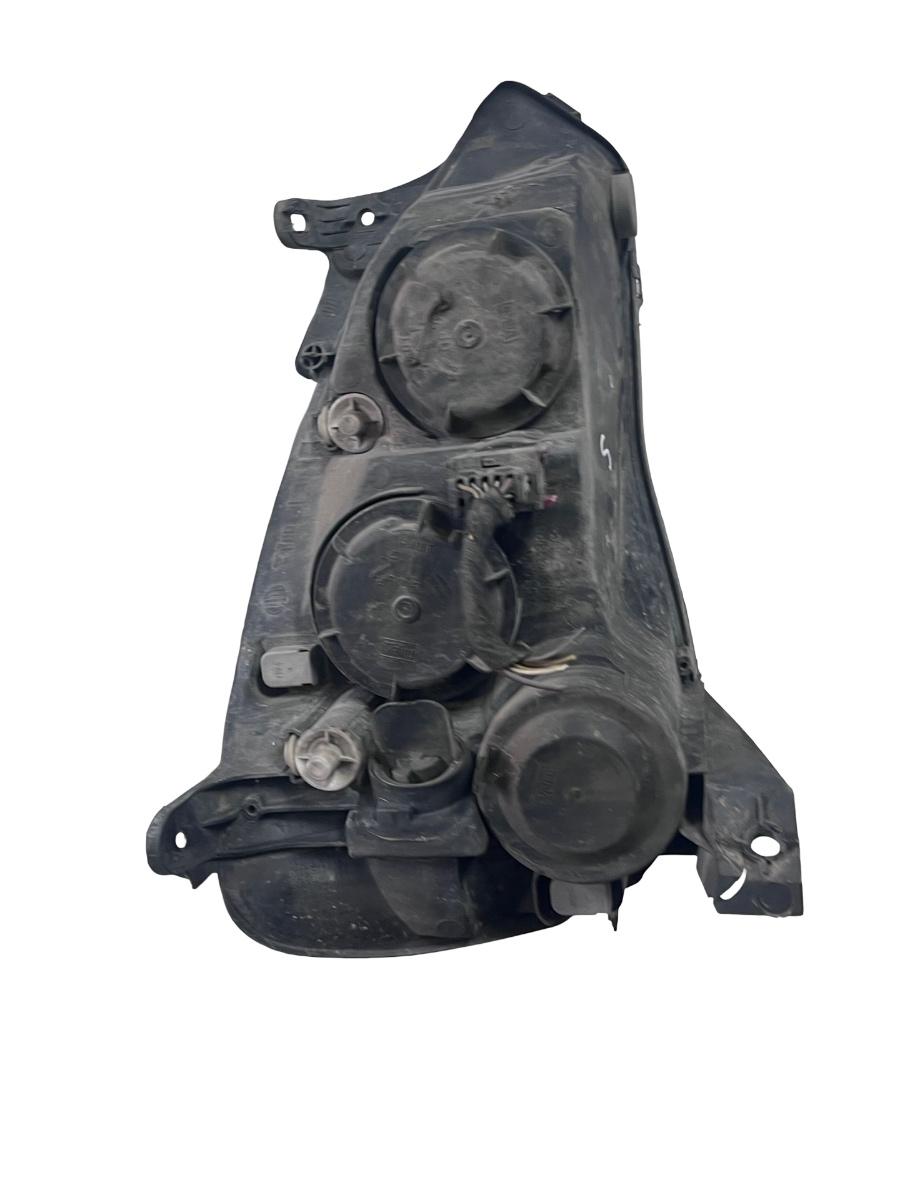 Far stanga fata OPEL CORSA C Facelift F08, F68, X01 2000 - 2009 13195923 ( Fisura la prinderea de jos ) – foto 5