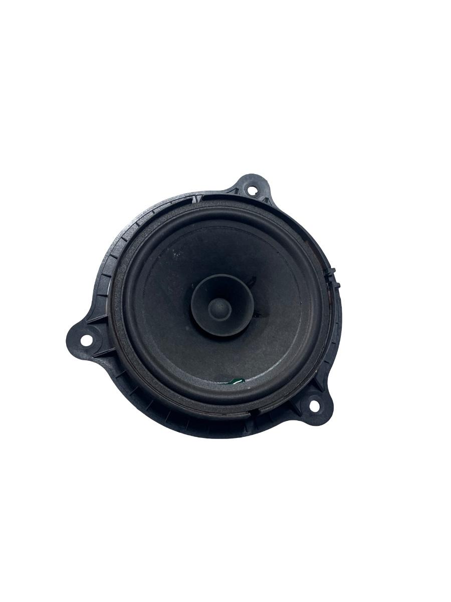 Difuzor portiera stanga spate NISSAN QASHQAI / QASHQAI +2 I J10, JJ10 2006 - 2014