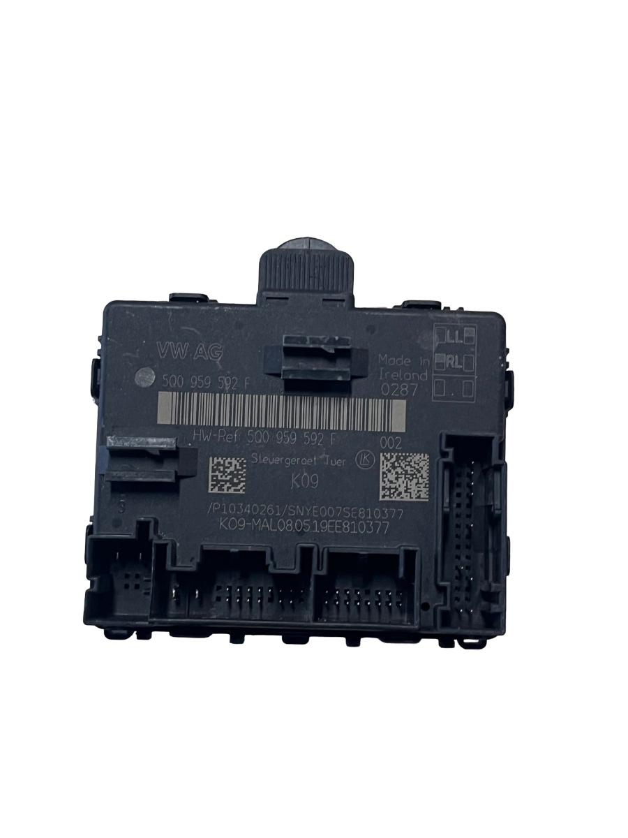 Modul/unitate de control portiera dreapta fata VOLKSWAGEN TIGUAN AD1 2016 -> 5Q0959592F