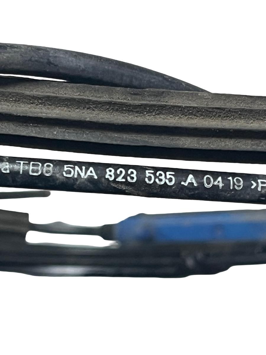 Cablu de deschidere capota motor VOLKSWAGEN TIGUAN AD1 2020 R LINE -> 5NA823535A – foto 4