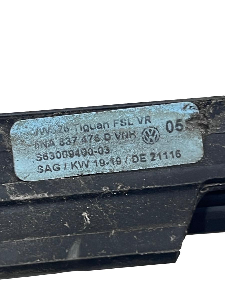Perie geam portiera dreapta fata VOLKSWAGEN TIGUAN AD1 2020 R LINE -> 5NA837476D – foto 3
