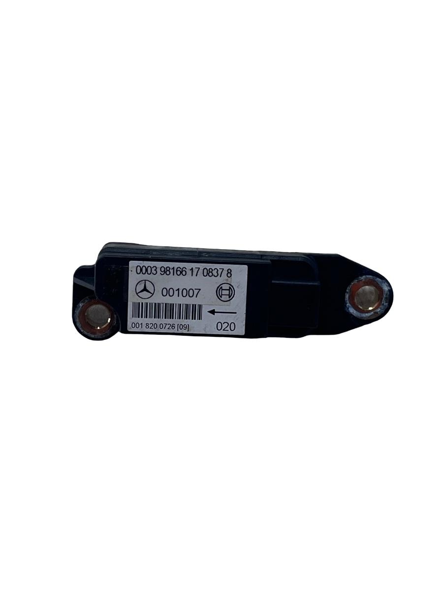 Senzor de impact airbag MERCEDES-BENZ C-CLASS W202 1993 - 2000 0018200726
