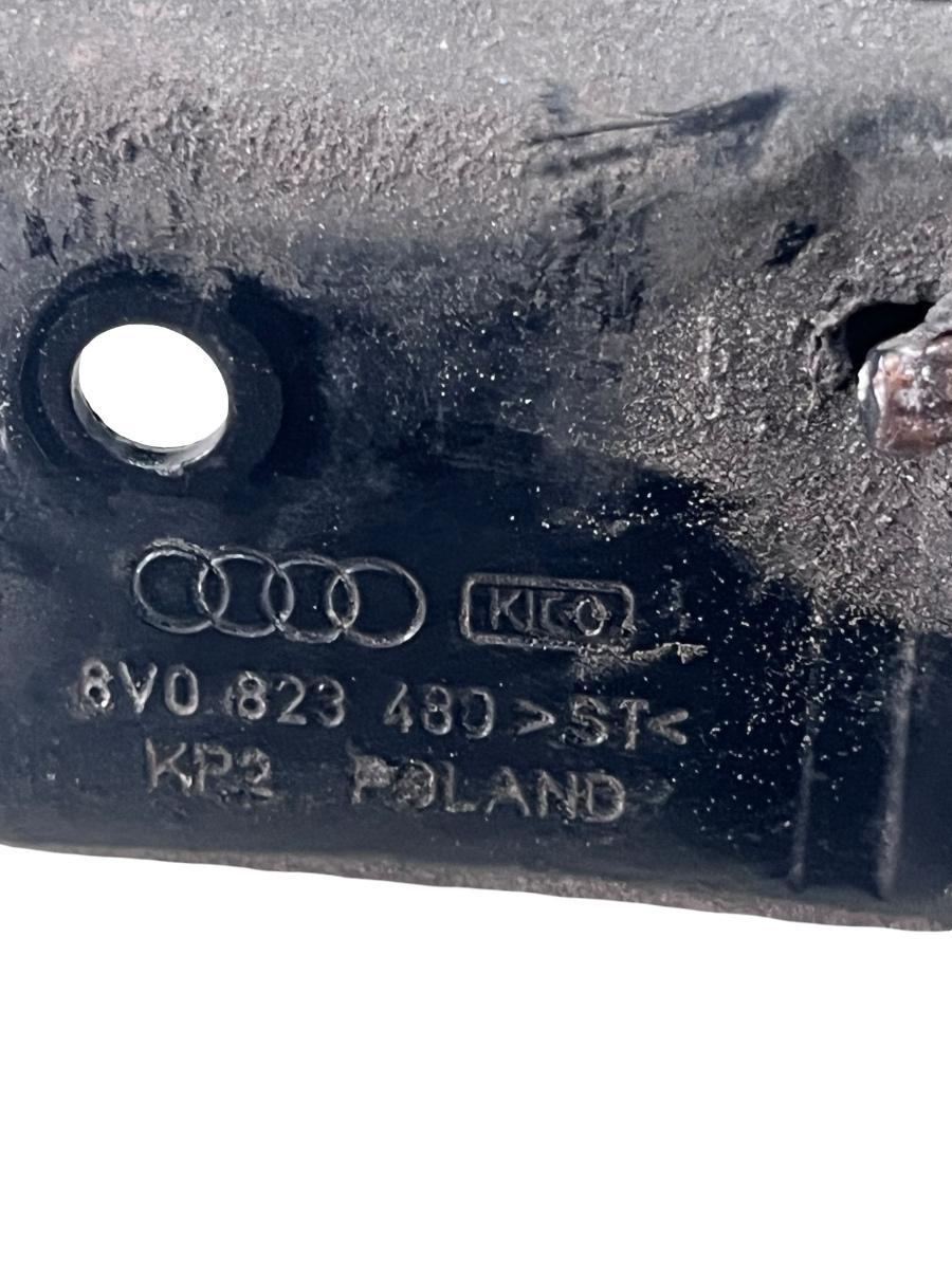 Incuietoare capota motor AUDI A3 Sportback 8VA, 8VF 2012 -> 8V0823480 – foto 2