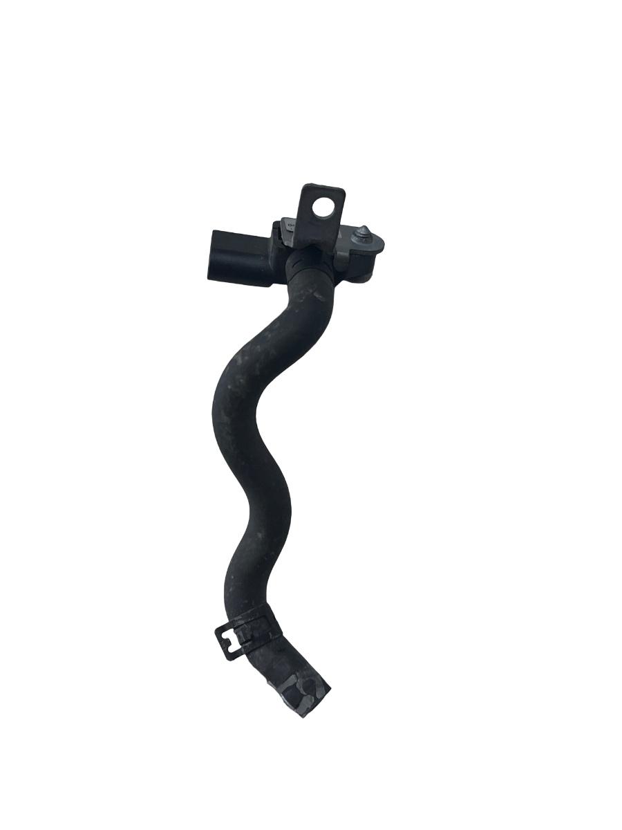 Senzor de presiune aer AUDI A3 Sportback 8VA, 8VF 2012 -> 04L145049E