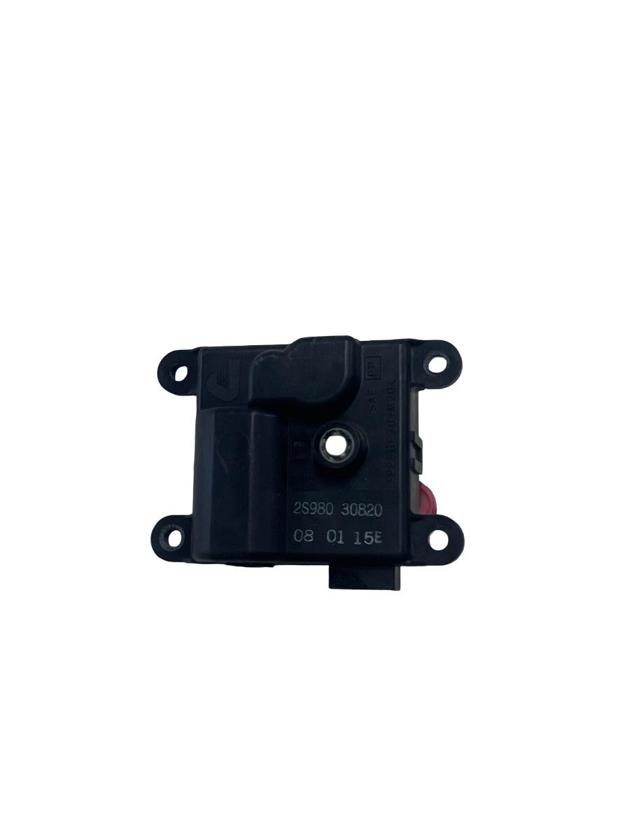 Motoras/actuator clapeta aer OPEL AGILA B H08 2008 - 2014 2S98030820