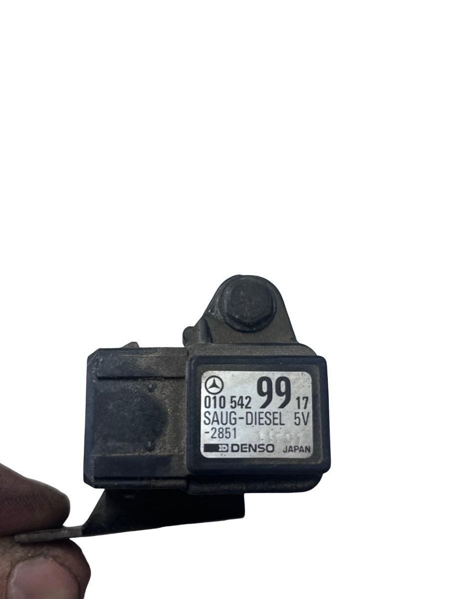 Senzor de presiune aer MERCEDES-BENZ E-CLASS II W210 1995 - 2003 0105429917
