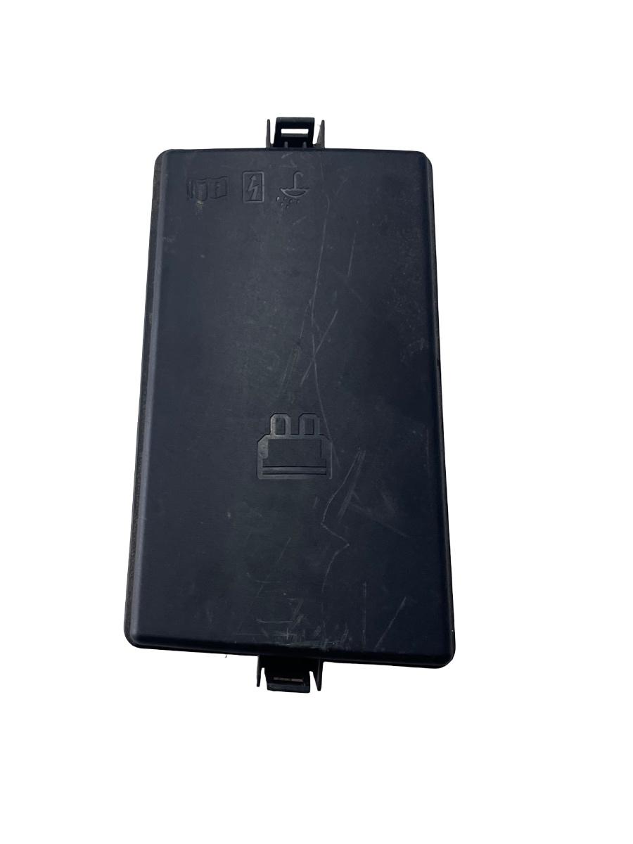 Capac tablou de sigurante AUDI A3 Sportback 8VA, 8VF 2012 -> 5Q0937132A