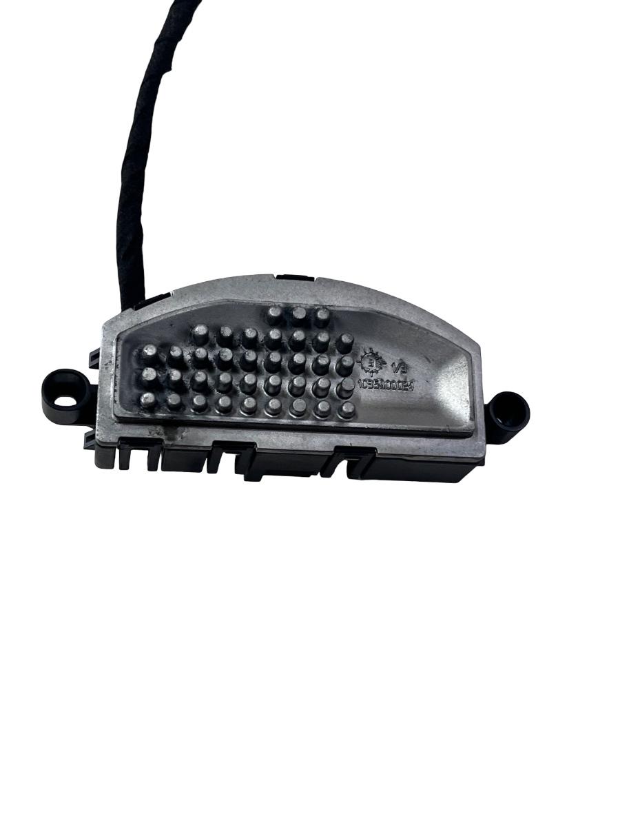 Rezistenta trepte aeroterma AUDI A3 Sportback 8VA, 8VF 2012 -> 5Q0907521D