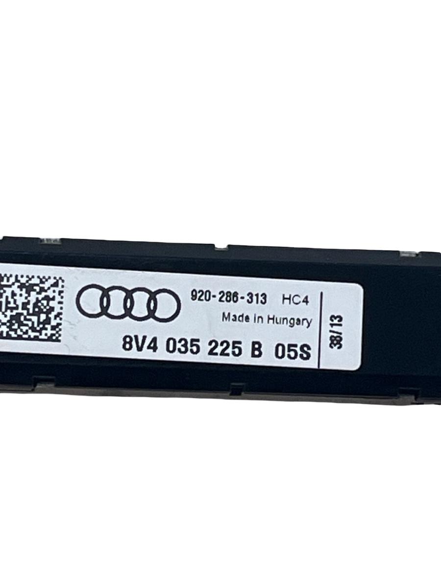 Amplificator semnal antena AUDI A3 Sportback 8VA, 8VF 2012 -> 8V4035225B – foto 3