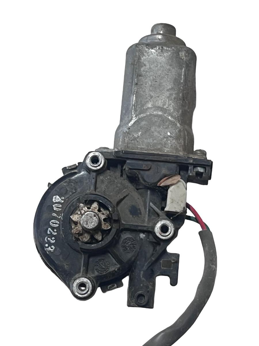 Motoras geam dreapta spate KIA SORENTO I JC 2002 -> 83460-3E000 – foto 3