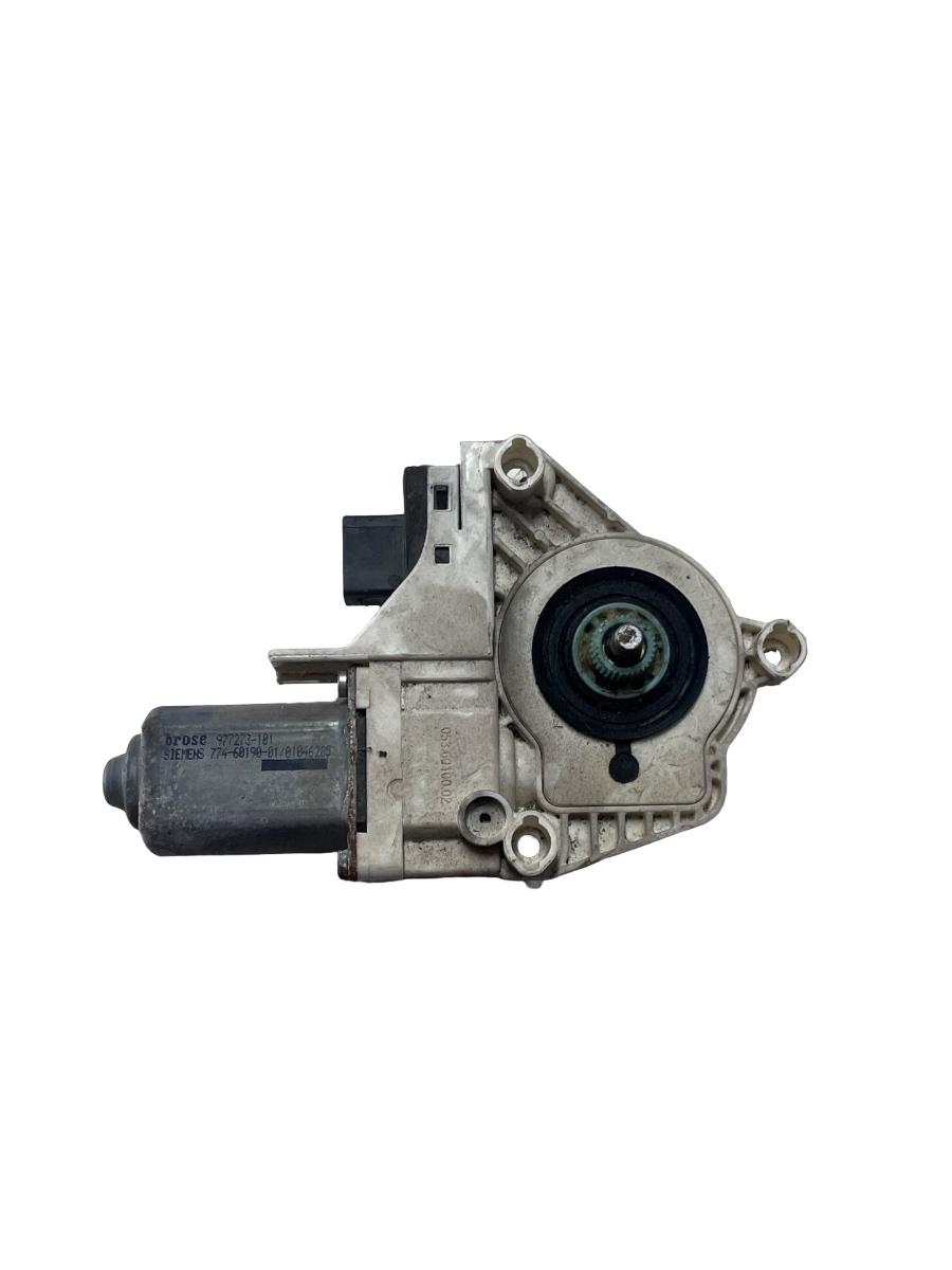Motoras geam stanga spate AUDI Q7 4LB 2006 - 2016 4L0959801B