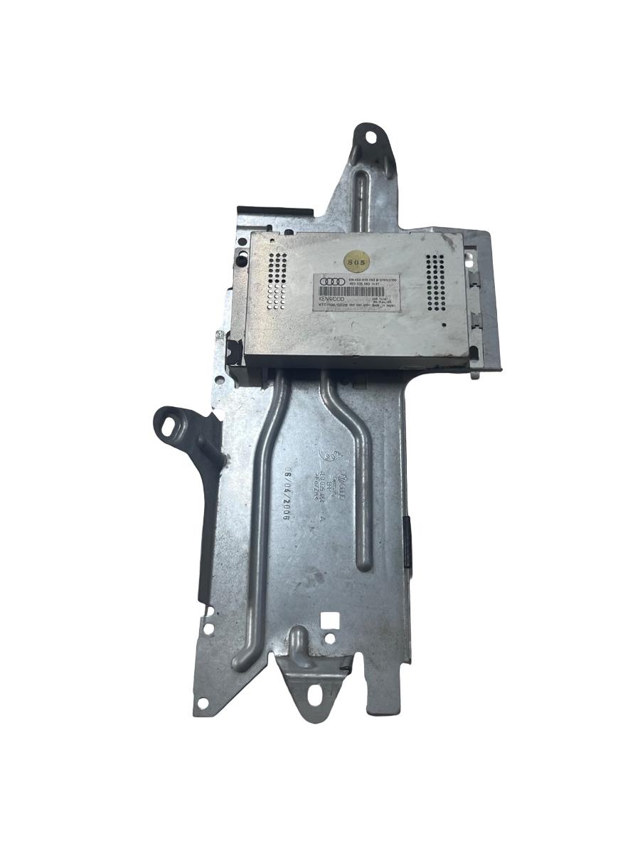 Modul unitate radio AUDI Q7 4LB 2006 - 2016 4E0035563H