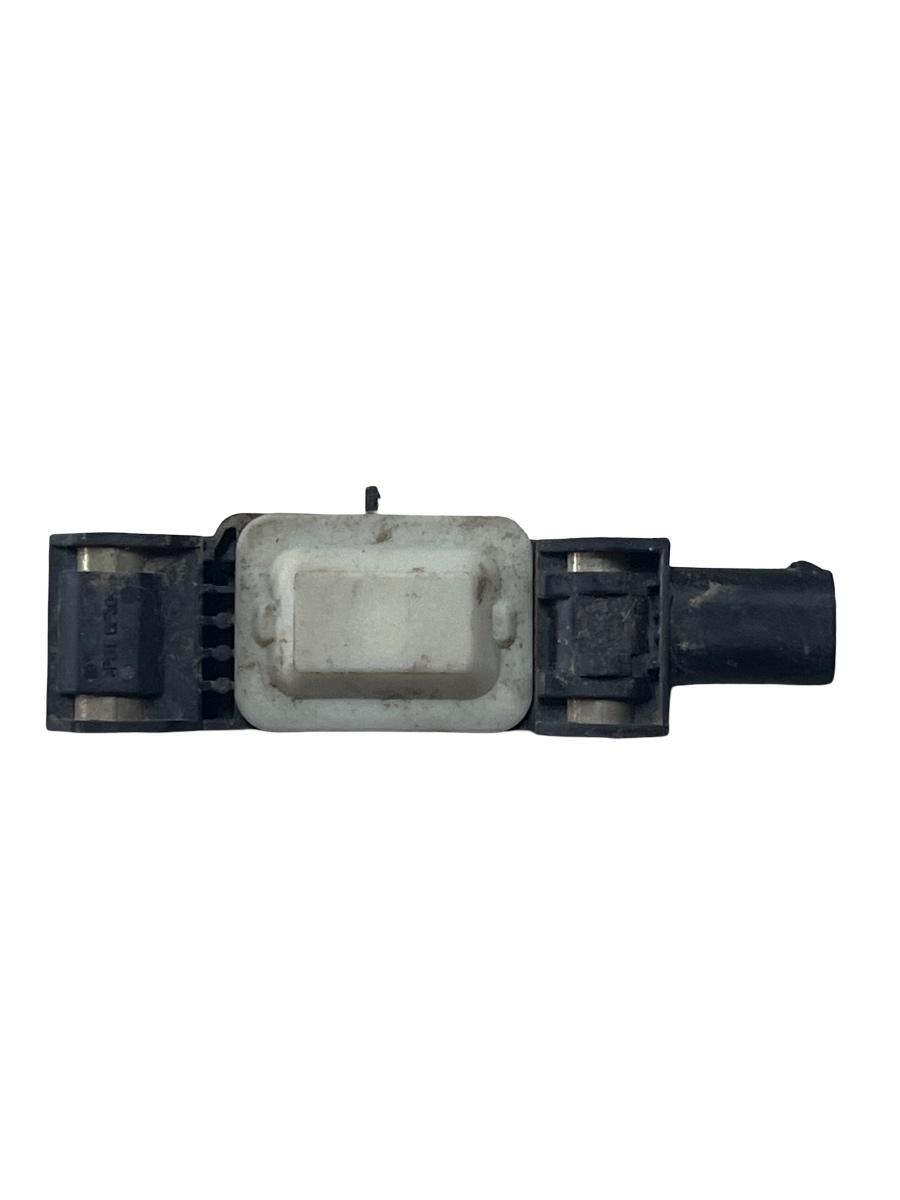 Senzor de impact airbag CHRYSLER 300 C LX, LE 2004 -> 04671779AC – foto 2