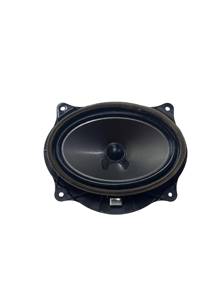 Difuzor portiera dreapta fata TOYOTA LAND CRUISER LJ12_, KZJ12_, TRJ12_, KDJ12_, GRJ12_ 2002 - 86160-60300
