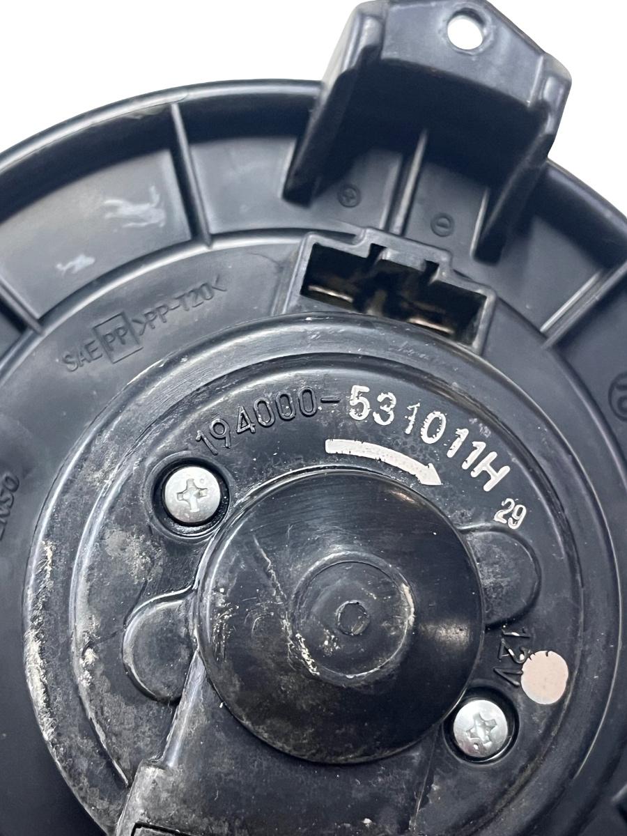 Ventilator aeroterma TOYOTA LAND CRUISER LJ12_, KZJ12_, TRJ12_, KDJ12_, GRJ12_ 2002 - 194000-53101H – foto 2