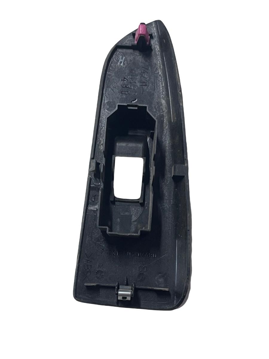 Panou buton geam electric dreapta fata TOYOTA LAND CRUISER LJ12_, KZJ12_, TRJ12_, KDJ12_, GRJ12_ 2002 - 74231-60490 – foto 2