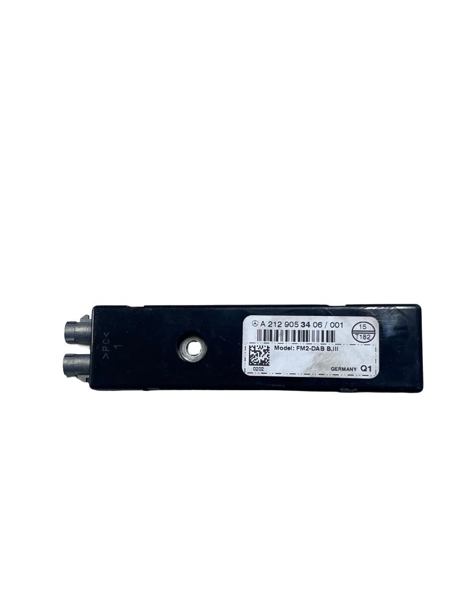 Amplificator semnal antena MERCEDES-BENZ E-CLASS W212 2009 -> A2129053406