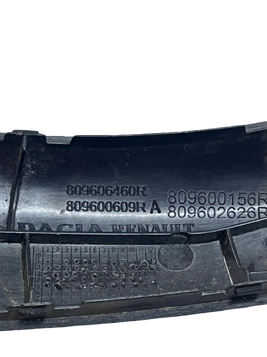 Ornament maner portiera dreapta spate DACIA DUSTER 2010 -> 809606460R – foto 3