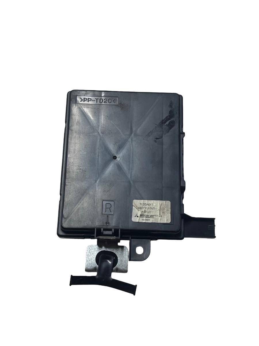 Modul de confort MITSUBISHI LANCER Saloon CY/Z_A 2007 -> 7820A065