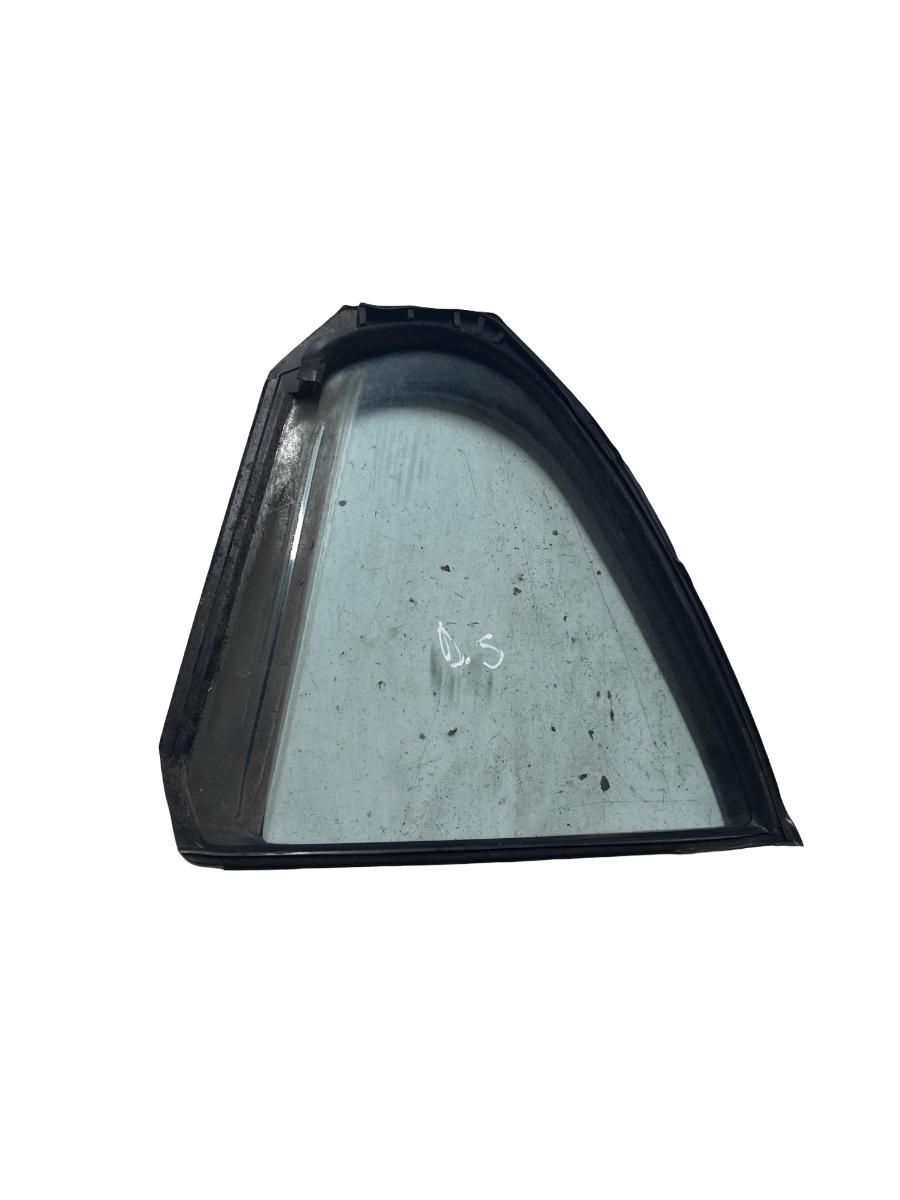 Geam fix dreapta spate MITSUBISHI LANCER Saloon CY/Z_A 2007 ->
