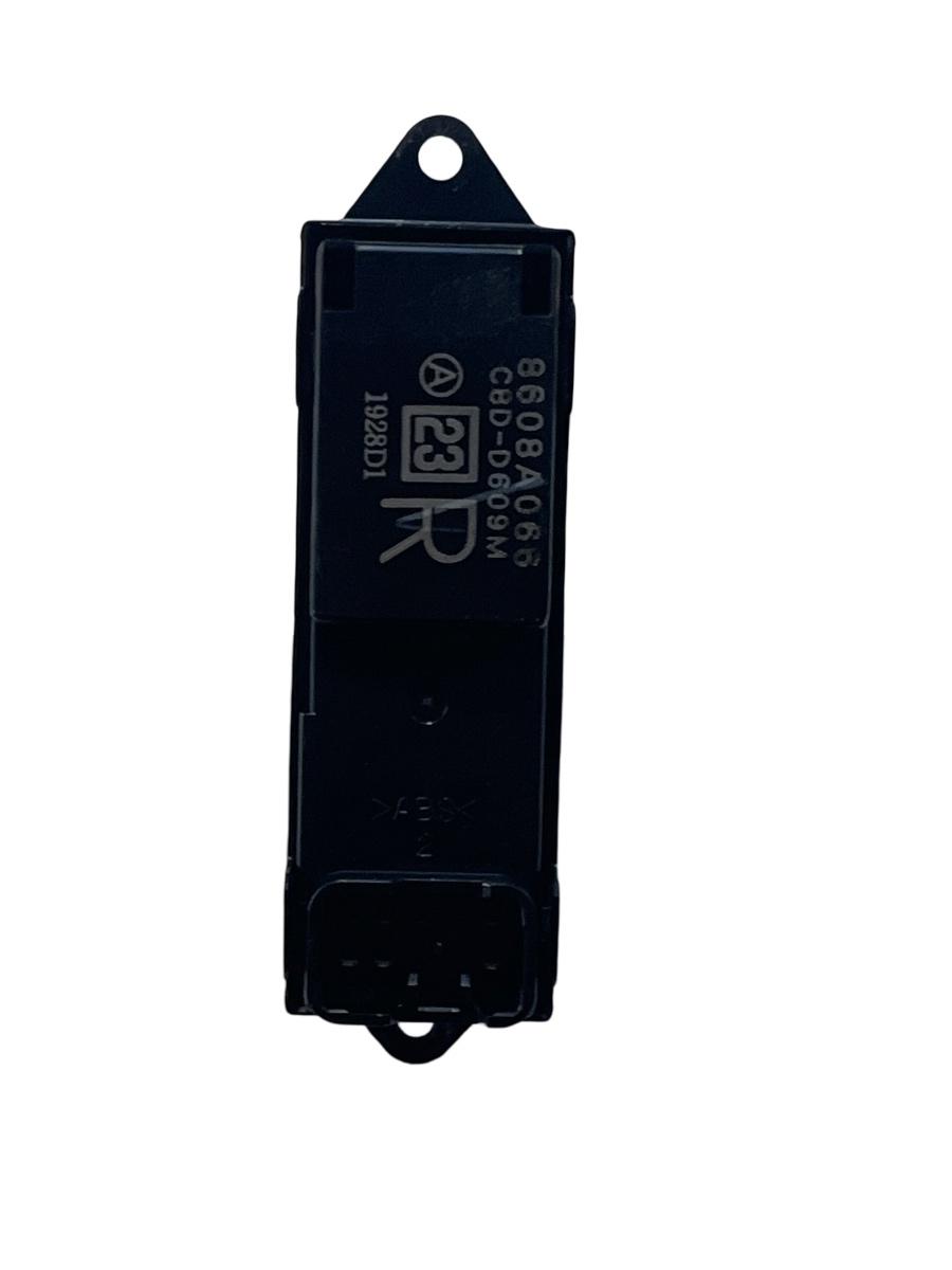 Buton geam electric dreapta spate MITSUBISHI LANCER Saloon CY/Z_A 2007 -> 8608A066 – foto 2