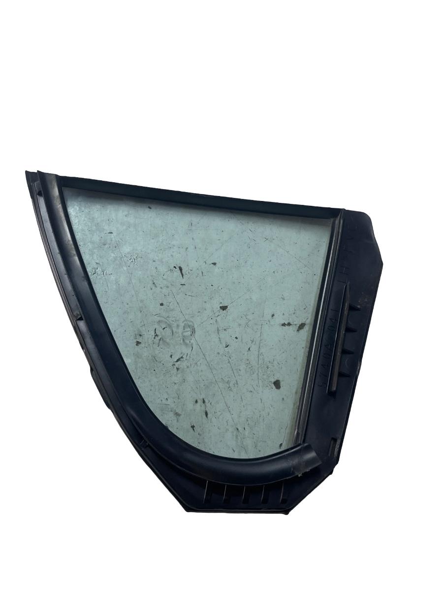 Geam fix stanga spate MITSUBISHI LANCER Saloon CY/Z_A 2007 -> – foto 2