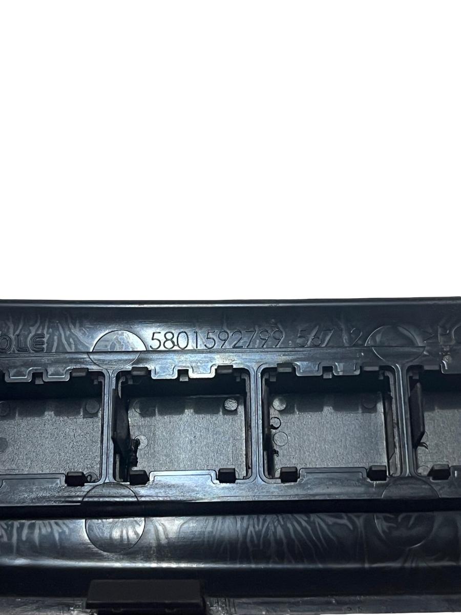 Ornament panou de bord IVECO DAILY LINE 2014 -> 5801592799 – foto 3