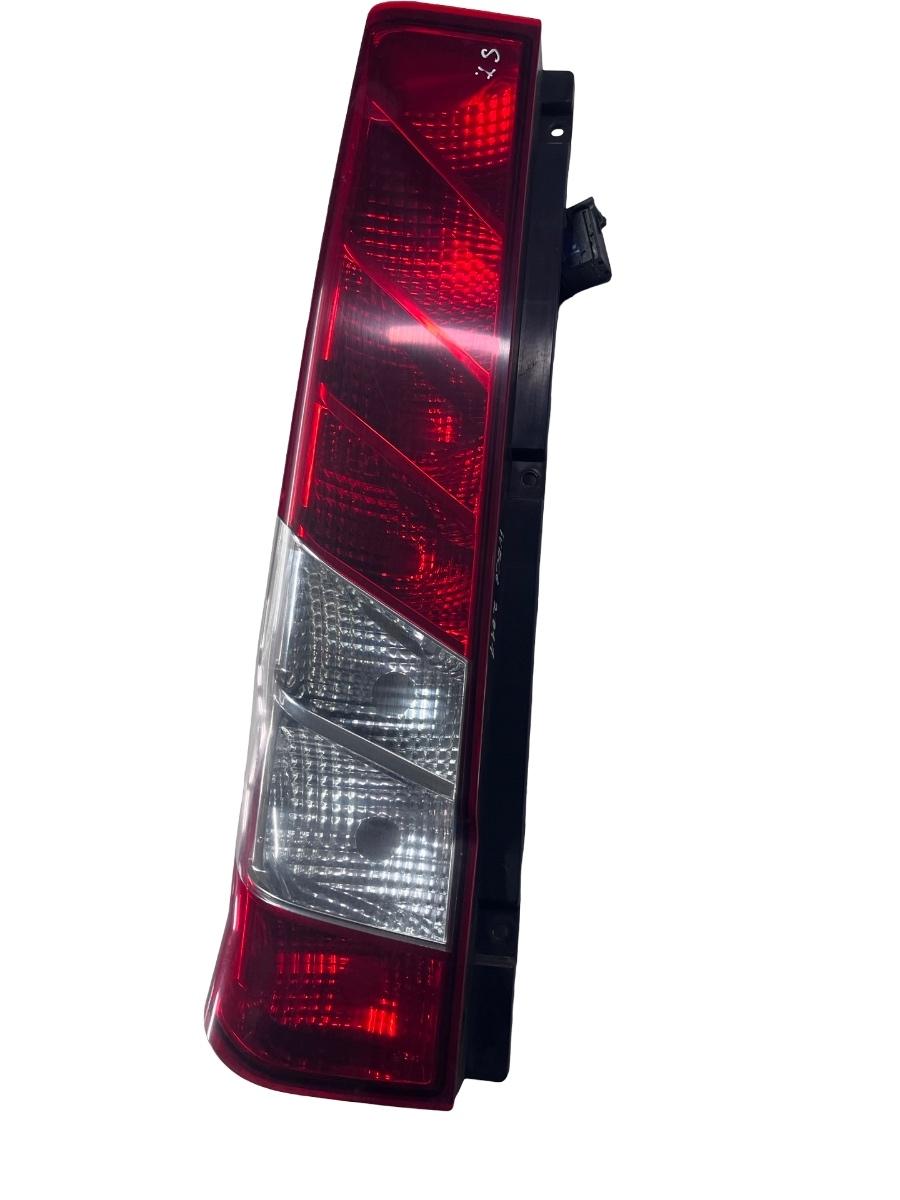 Lampa spate / Stop stanga spate IVECO DAILY VI Bus 2014 -> 5801523220 ( Fisuri pe sticla ) – foto 5