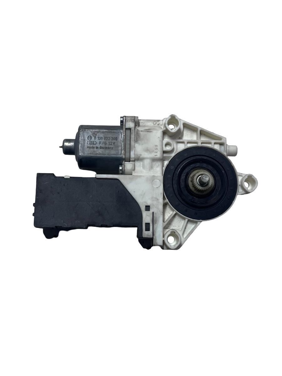 Motoras geam stanga fata PEUGEOT 407 Coupe 6C_ 2005 -> 0130822200
