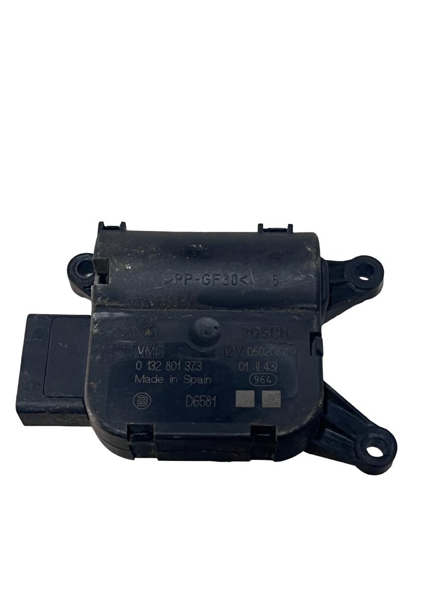 Motoras/actuator clapeta aer MERCEDES-BENZ SPRINTER 3,5-t Platform/Chassis 906 2006 -> 0132801373