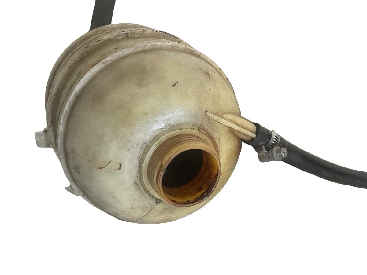 Vas rezervor de expansiune lichid de racire PEUGEOT 206 Hatchback 2A/C 1998 -> – foto 3