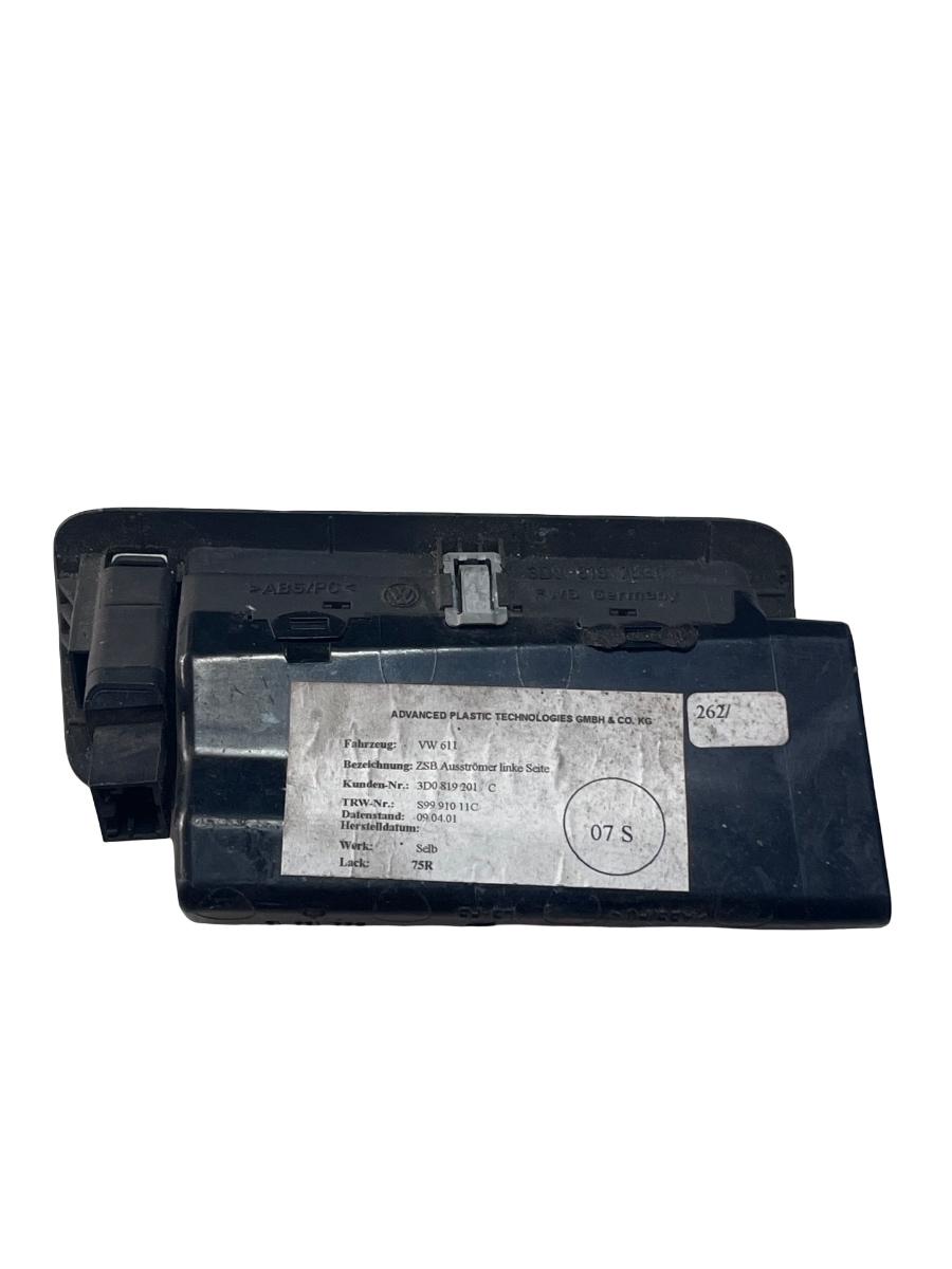 Grila de ventilatie stalp central dreapta VOLKSWAGEN PHAETON 3D_ 2002 - 2016 3D0819201C