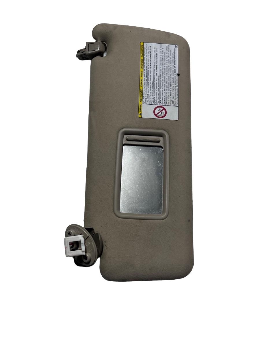 Parasolar stanga fata TOYOTA LAND CRUISER 150 TRJ15_, KDJ15_, GRJ15_, GDJ15_ 2009 ->
