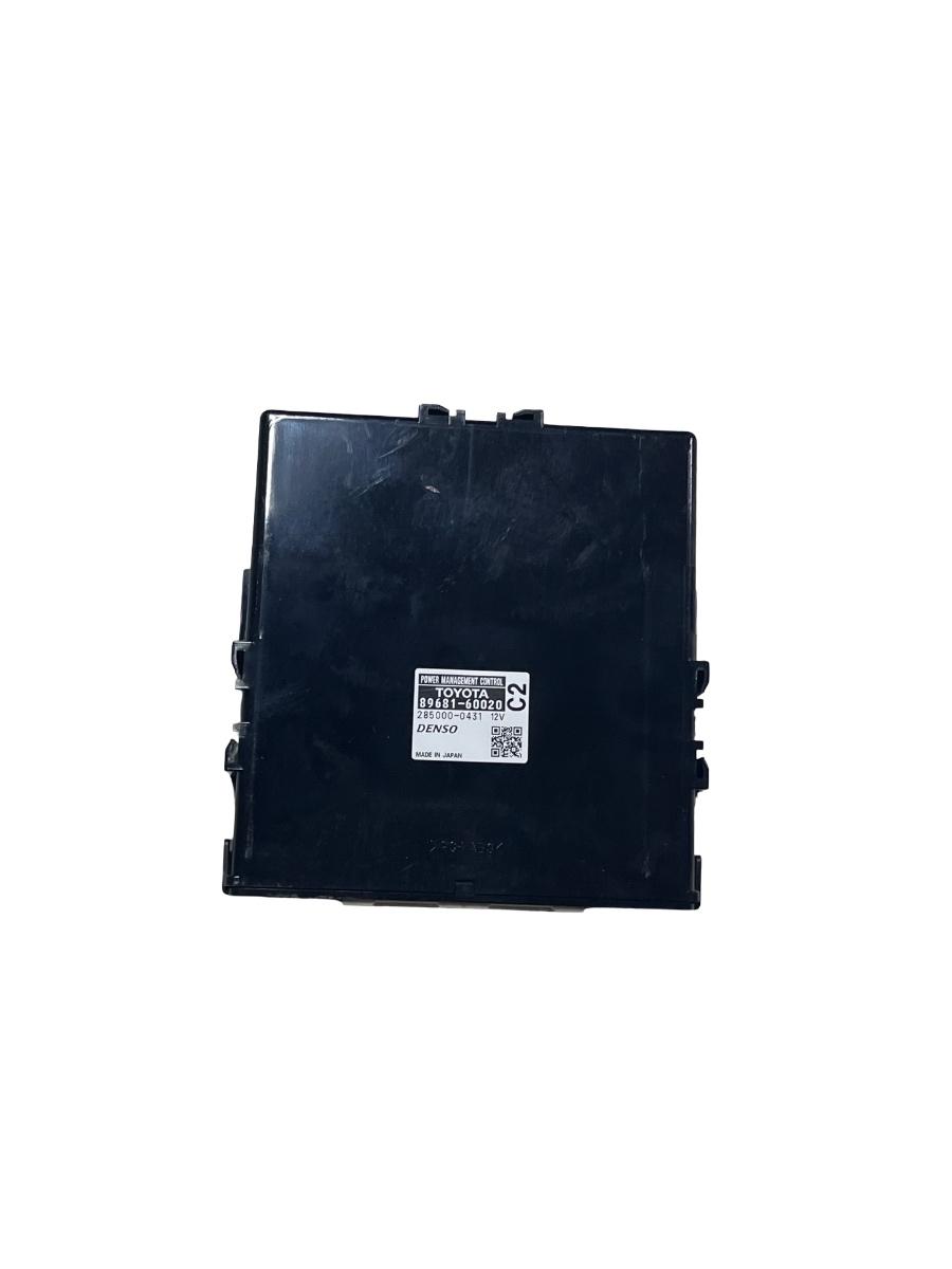 ECU modul/unitate de control motor TOYOTA LAND CRUISER 150 TRJ15_, KDJ15_, GRJ15_, GDJ15_ 2009 -> 89681-60020