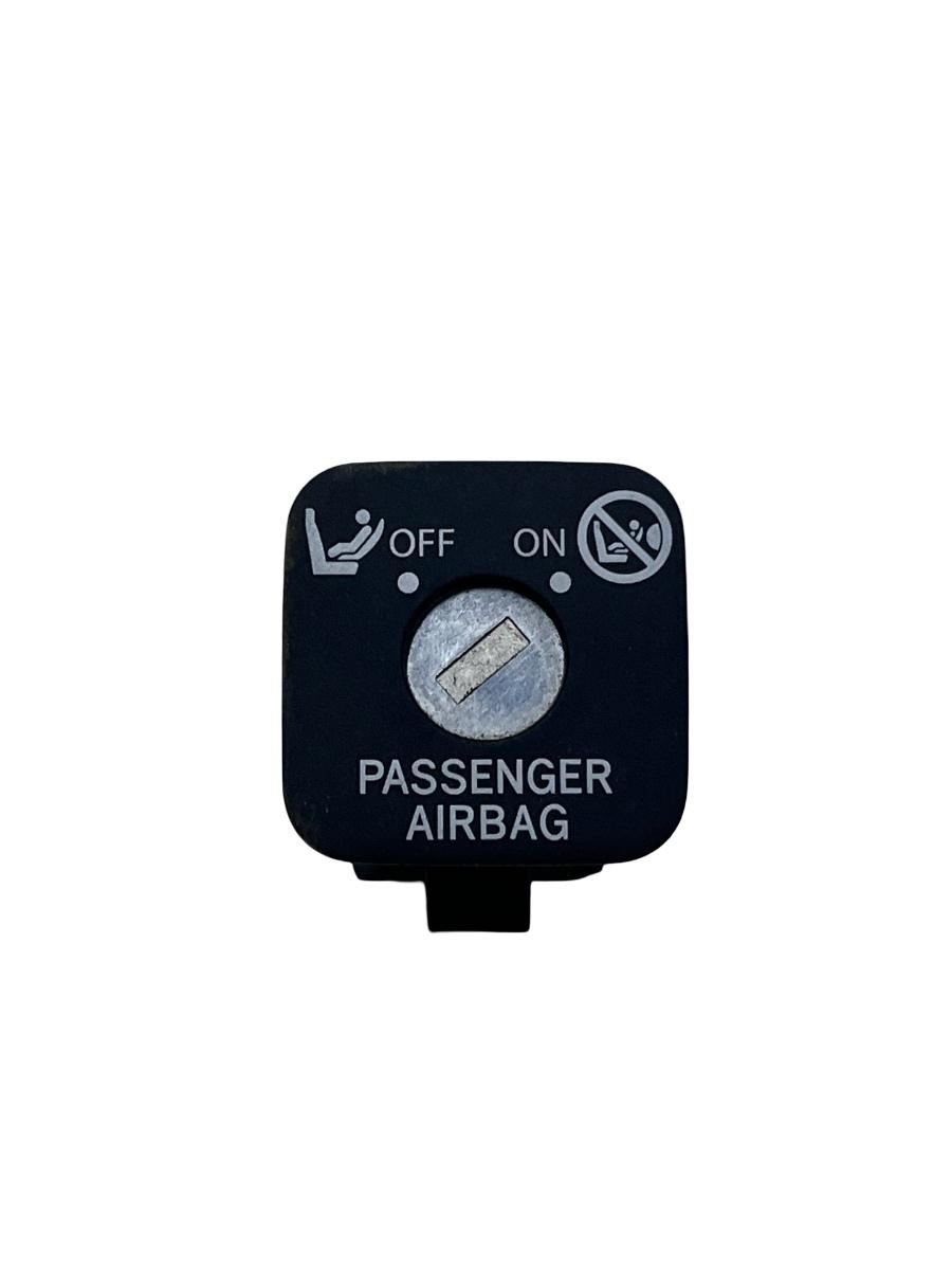 Buton ON/OFF airbag pasager TOYOTA LAND CRUISER 150 TRJ15_, KDJ15_, GRJ15_, GDJ15_ 2009 ->
