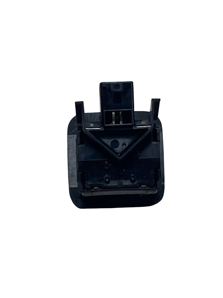 Buton ON/OFF airbag pasager TOYOTA LAND CRUISER 150 TRJ15_, KDJ15_, GRJ15_, GDJ15_ 2009 -> – foto 3