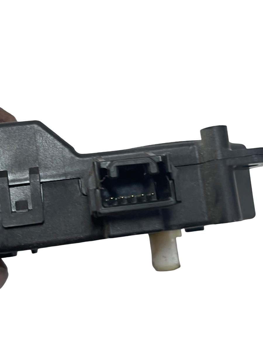 Motoras/actuator clapeta aer TOYOTA LAND CRUISER 150 TRJ15_, KDJ15_, GRJ15_, GDJ15_ 2009 -> 063800-0172 – foto 3