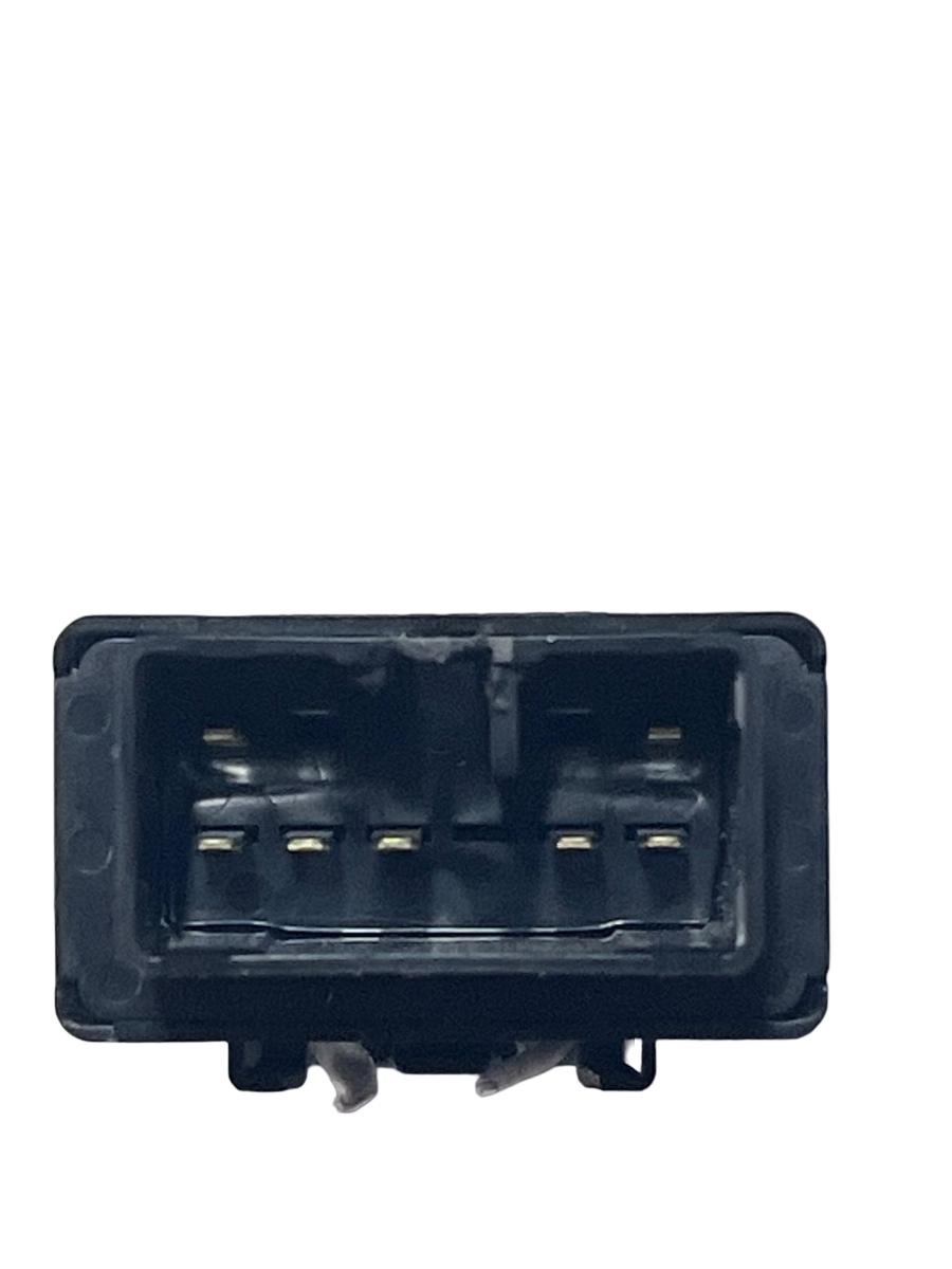 Alte relee TOYOTA LAND CRUISER 150 TRJ15_, KDJ15_, GRJ15_, GDJ15_ 2009 -> 895A1-47010 – foto 3
