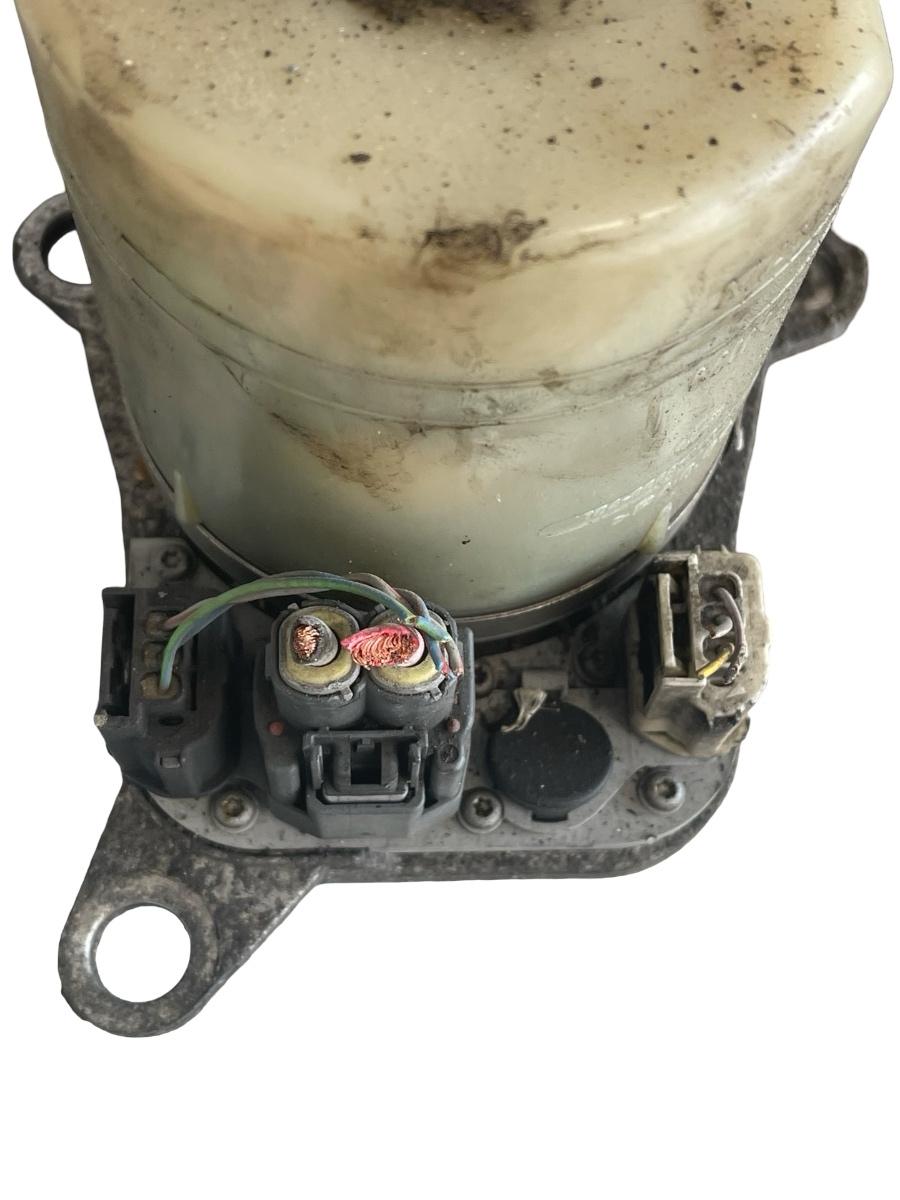 Pompa servodirectie FORD FOCUS C-MAX DM2 2003 - 2007 1.6 TDCi G8DA, G8DB 4M51-3K514-BD – foto 2