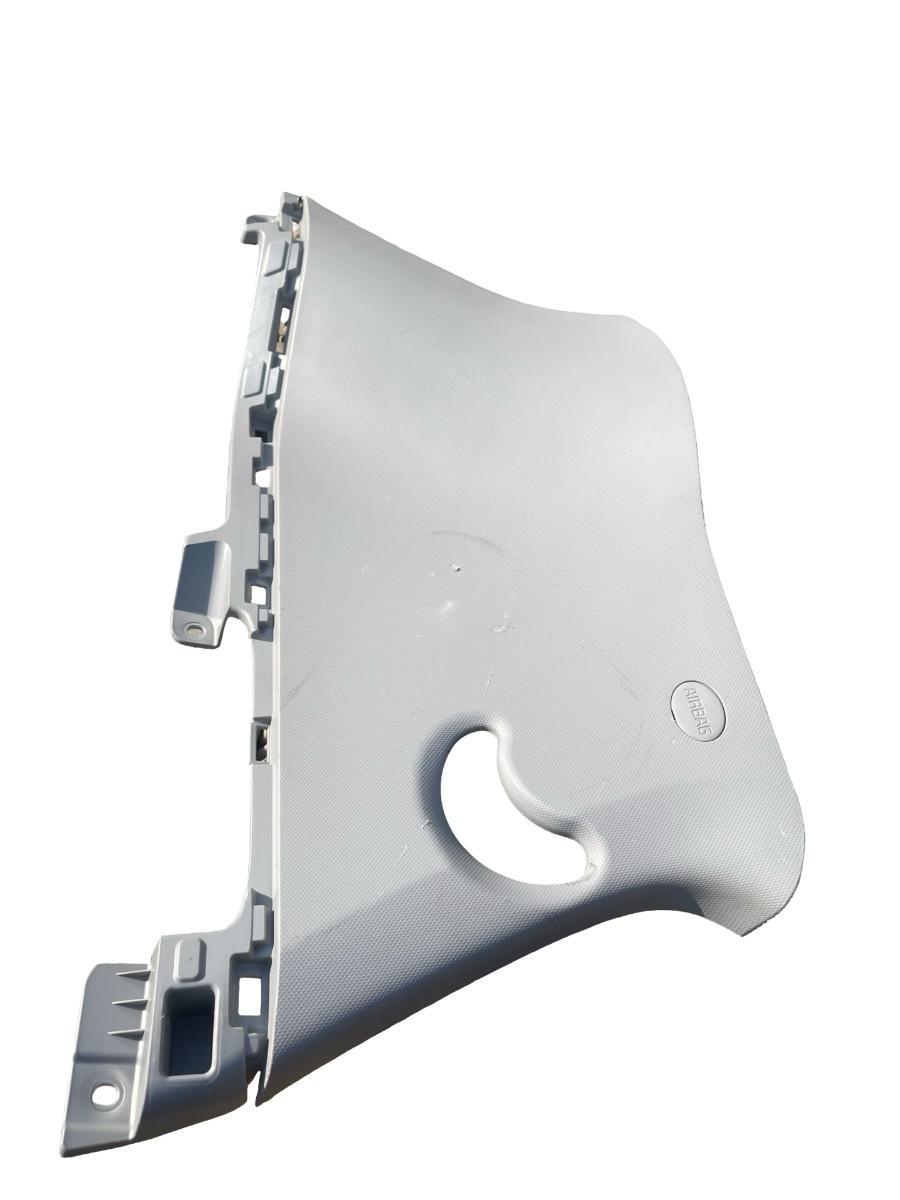 Ornament stalp (C) 85850-F1100ED
