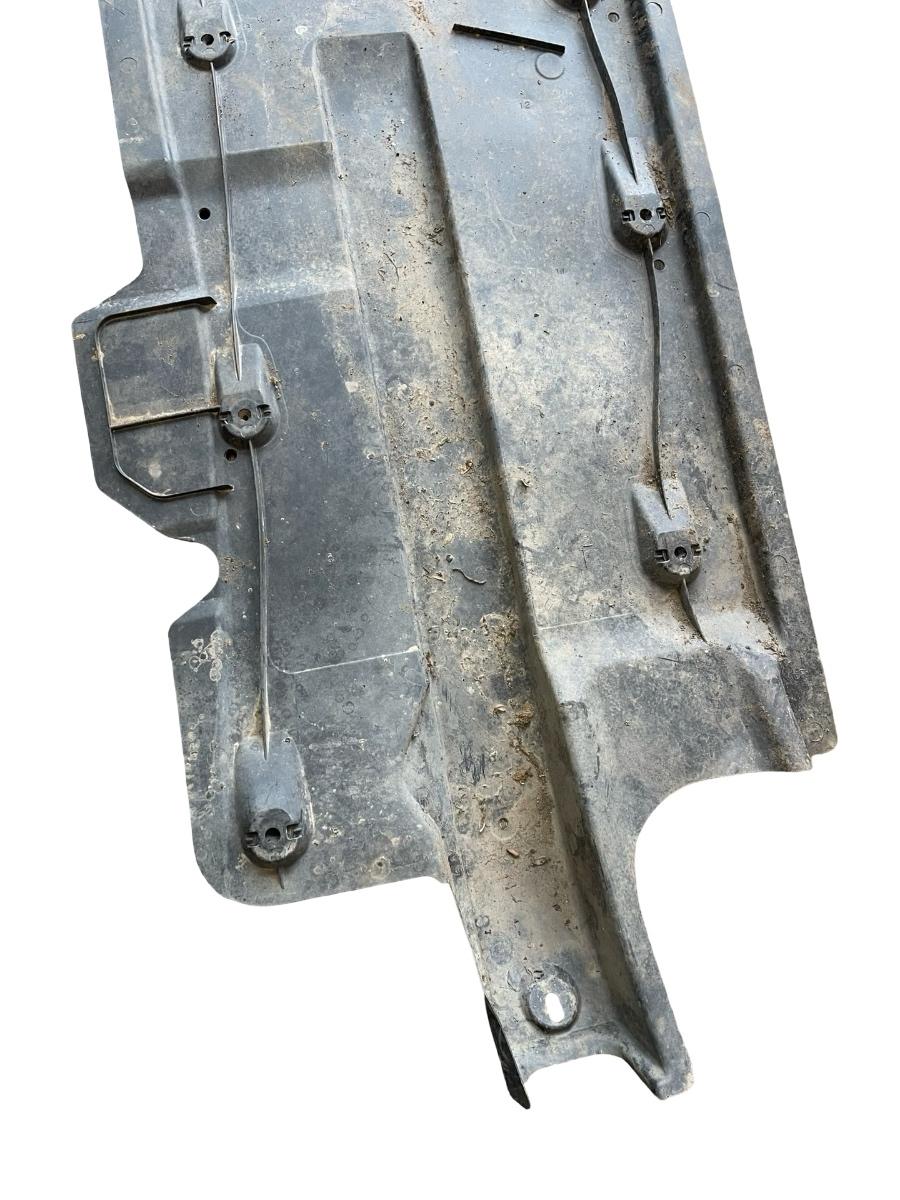 Scut caroserie stanga SEAT TOLEDO IV KG3 2012 -> 6RA825201 – foto 3