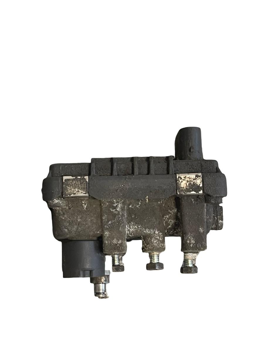 Actuator electric turbina BMW X5 II E70 2006 - 2013 3.0 d M57 D30 (306D3)