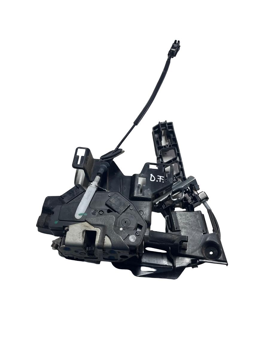 Broasca usa+ suport maner dreapta fata FORD FIESTA VI 2016 Facelift -> AM5A-U21812-BE