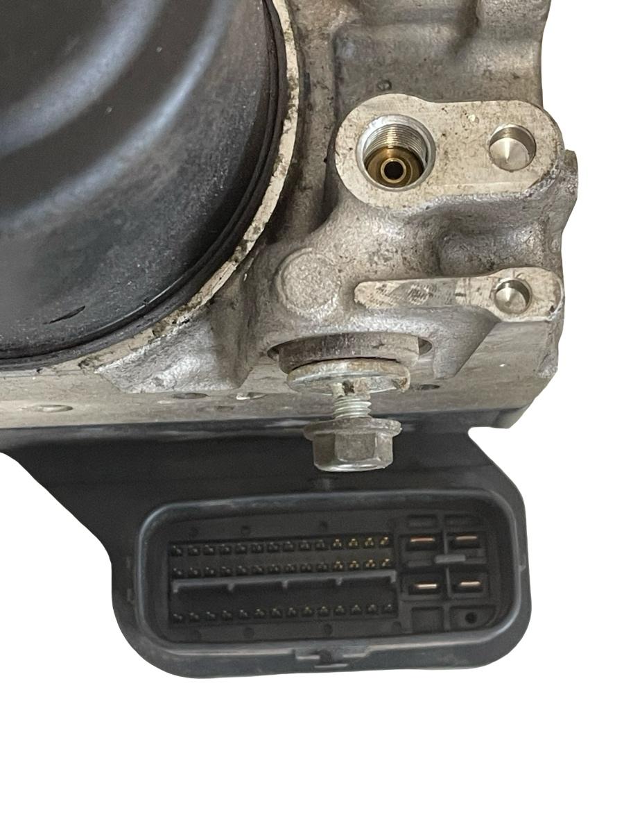 Pompa ABS TOYOTA RAV 4 III _A3_ 2005 - 2013 2.2 D 4WD 2AD-FHV – foto 4