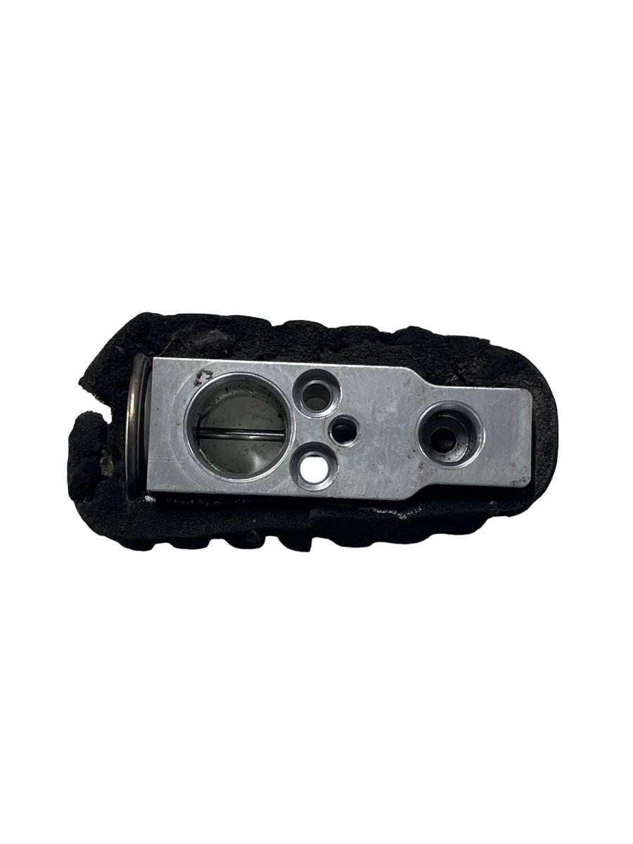 Supapa expansiune aer conditionat (AC) TOYOTA RAV 4 III _A3_ 2005 - 2013 147500