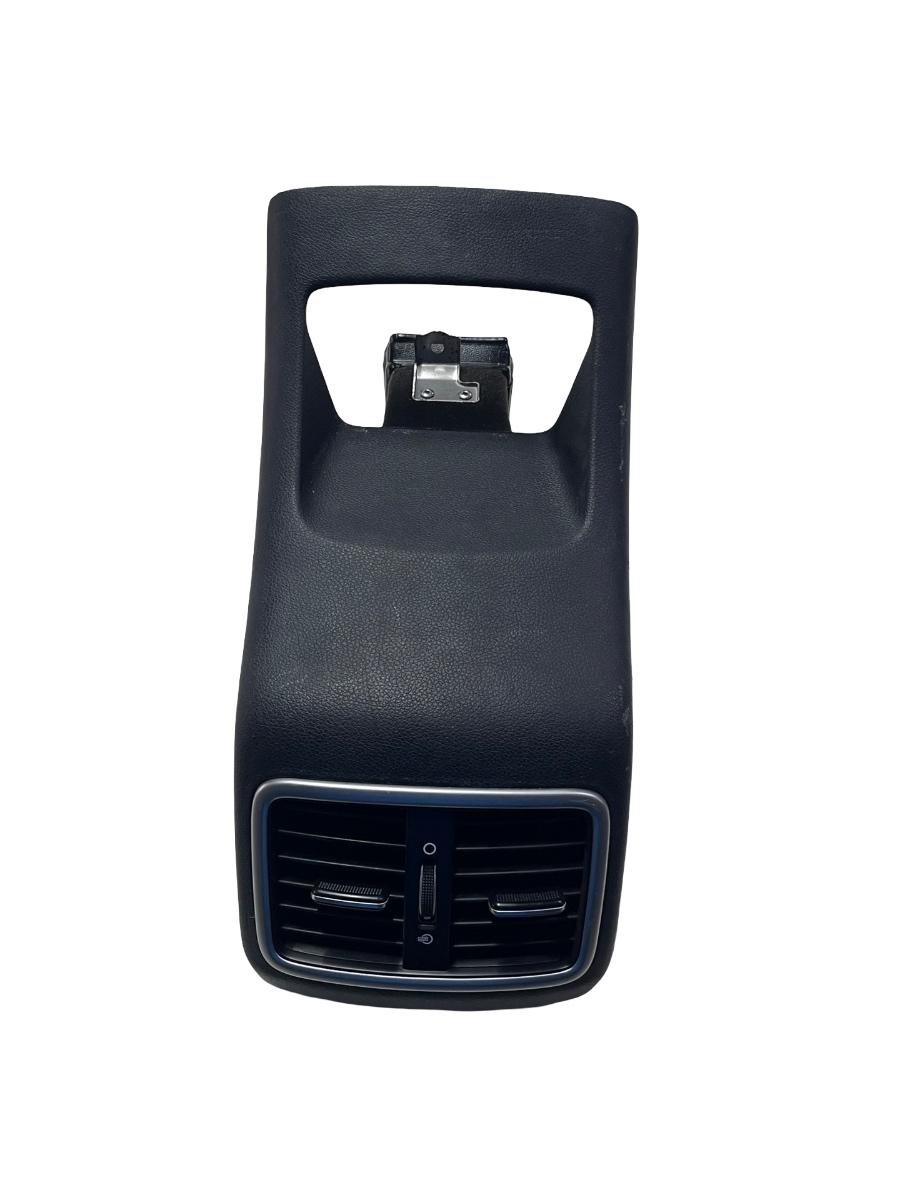 Cotiera + grila de ventilatie spate KIA SPORTAGE QL, QLE 2015 -> 97040-F1000