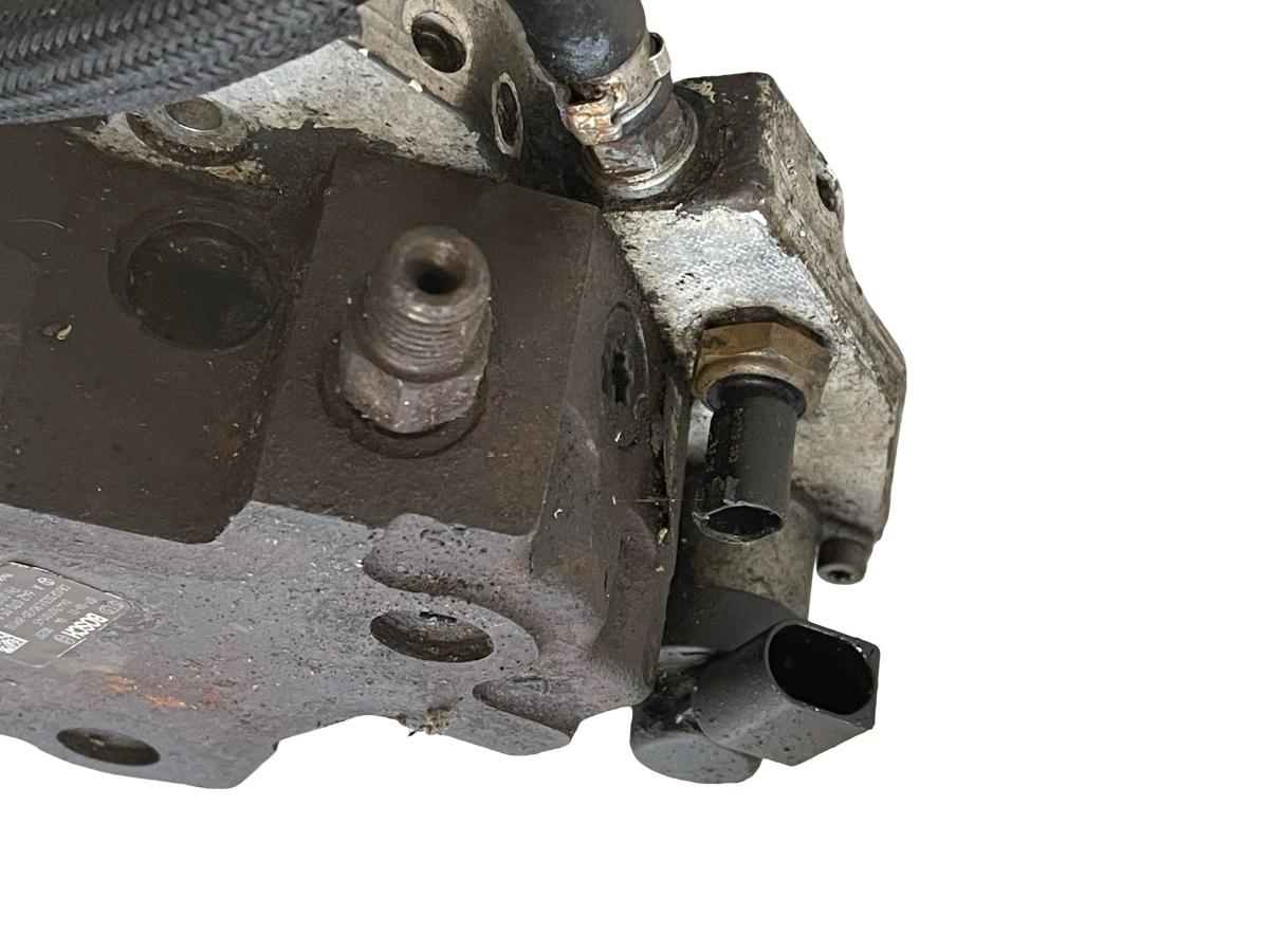 Pompa inalta presiune MERCEDES-BENZ VITO Bus W639 2003 -> A6420700501 – foto 3