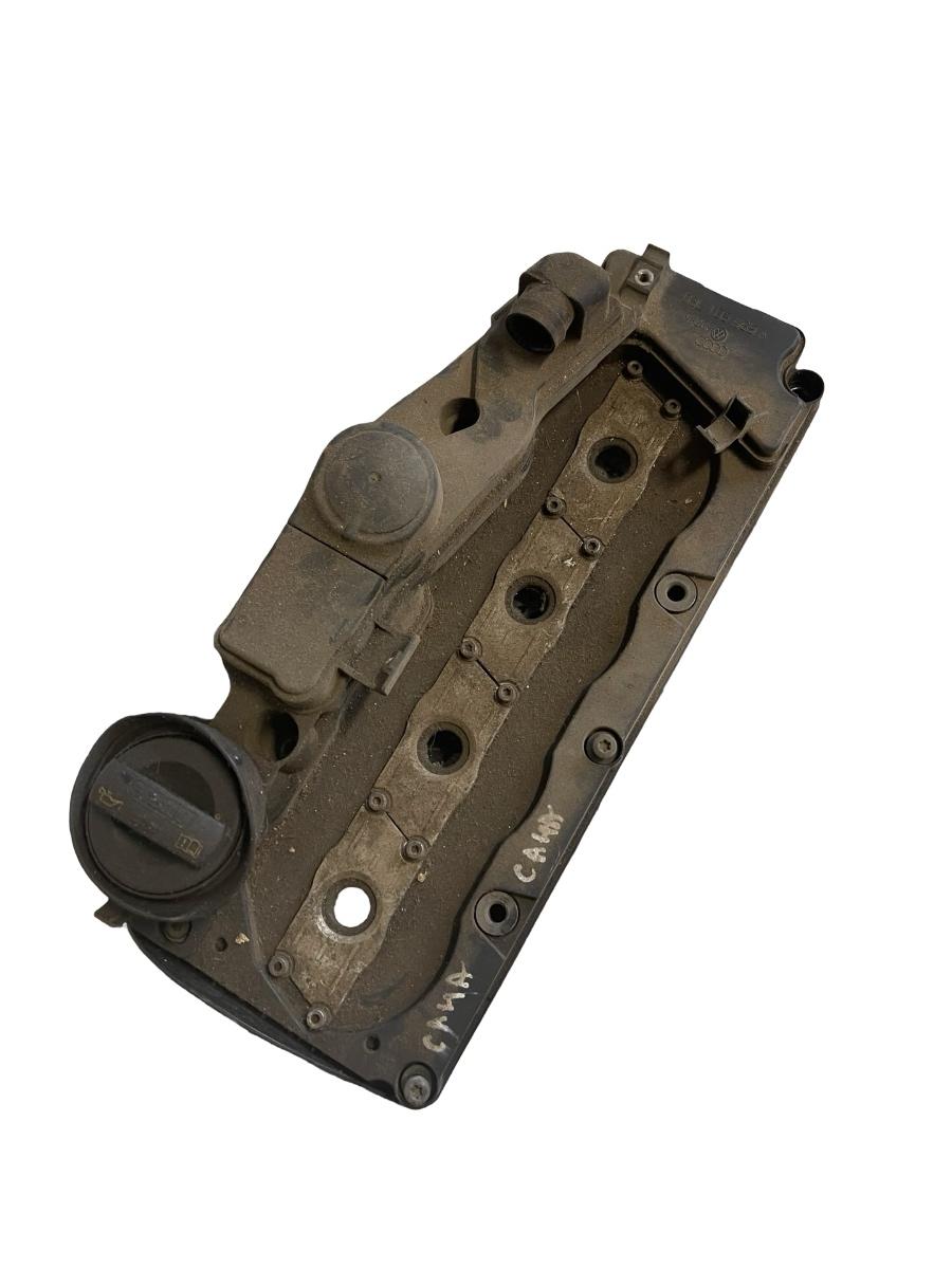 Capac culbutori AUDI A4 IV 8K2, B8 2007 - 2015 2.0TDI CAG 03L103469A