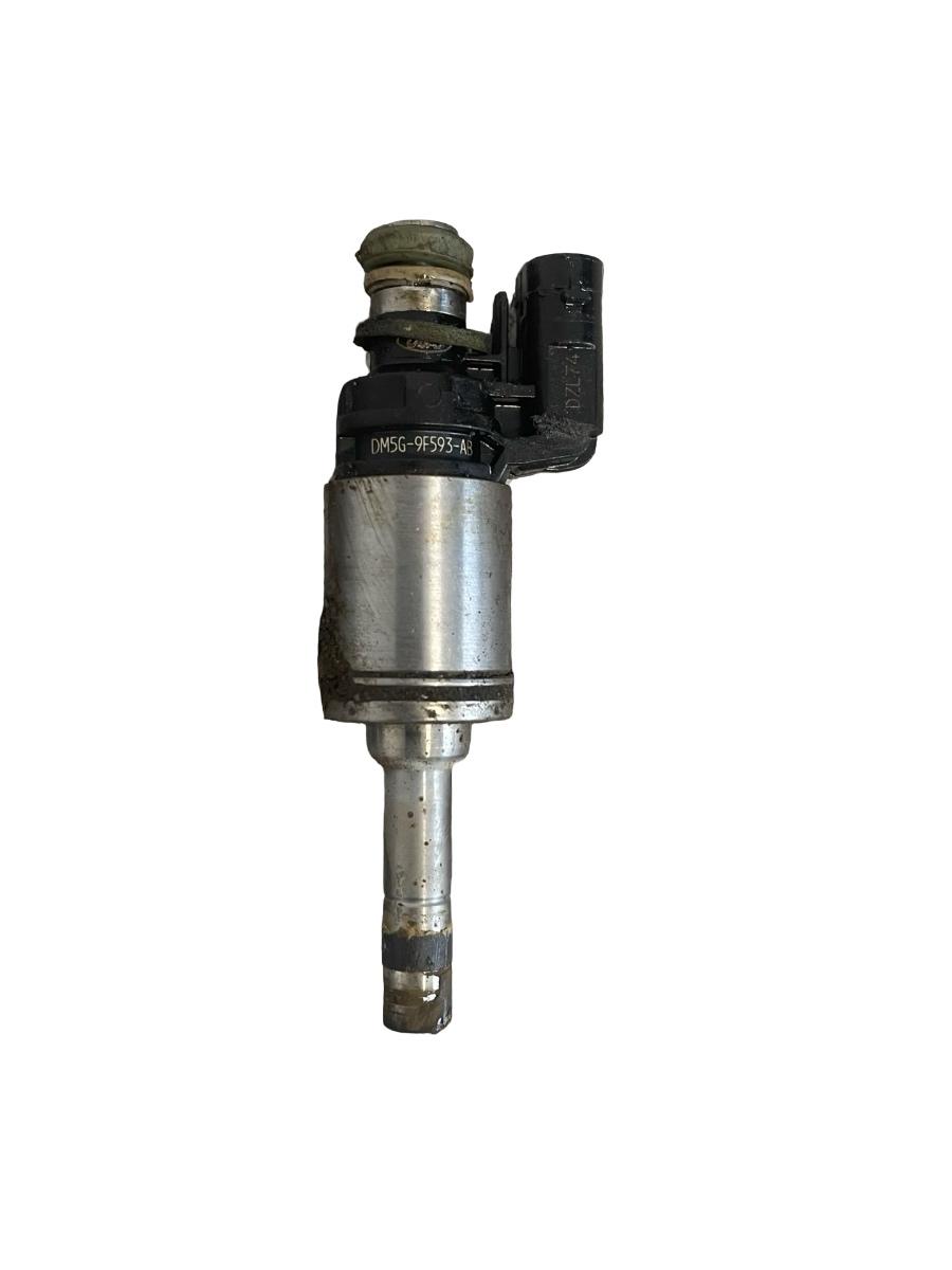 Injector combustibil FORD FIESTA VI 2008 -> 1.0 P4JA, P4JB, P4JC, P4JD DM5G-9F593-AB